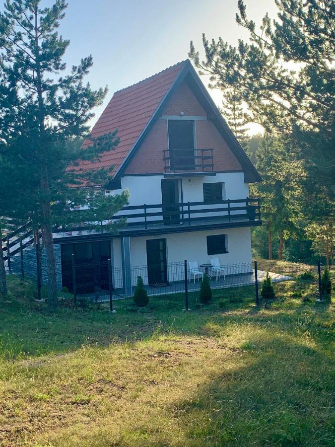 Ng Apartmani Tornik ซลาตีบอร์ ภายนอก รูปภาพ